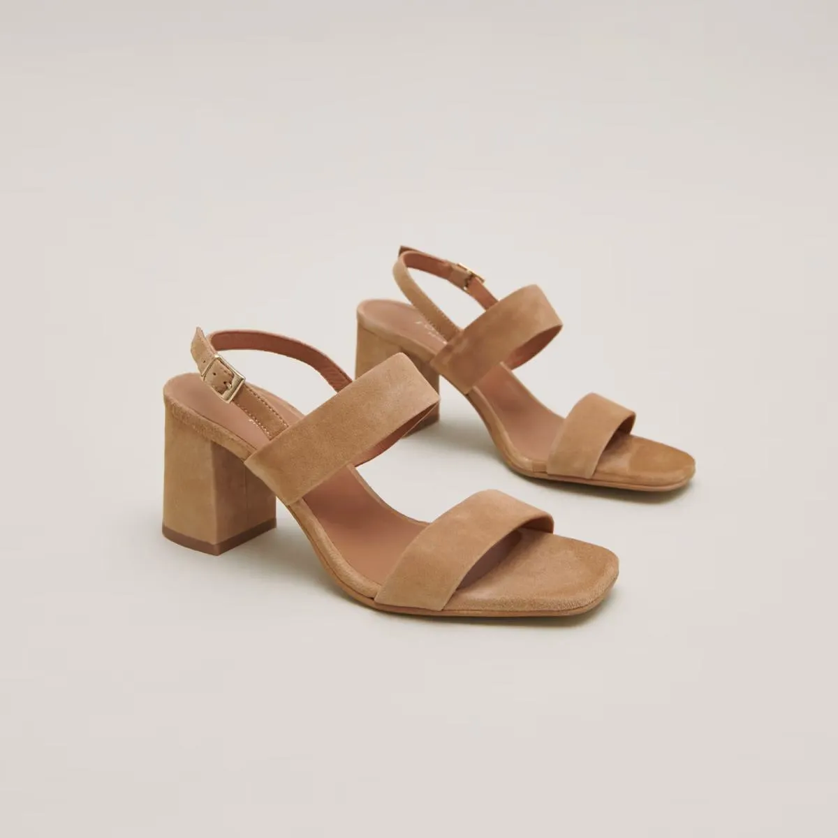 088- Vico Velours Camel