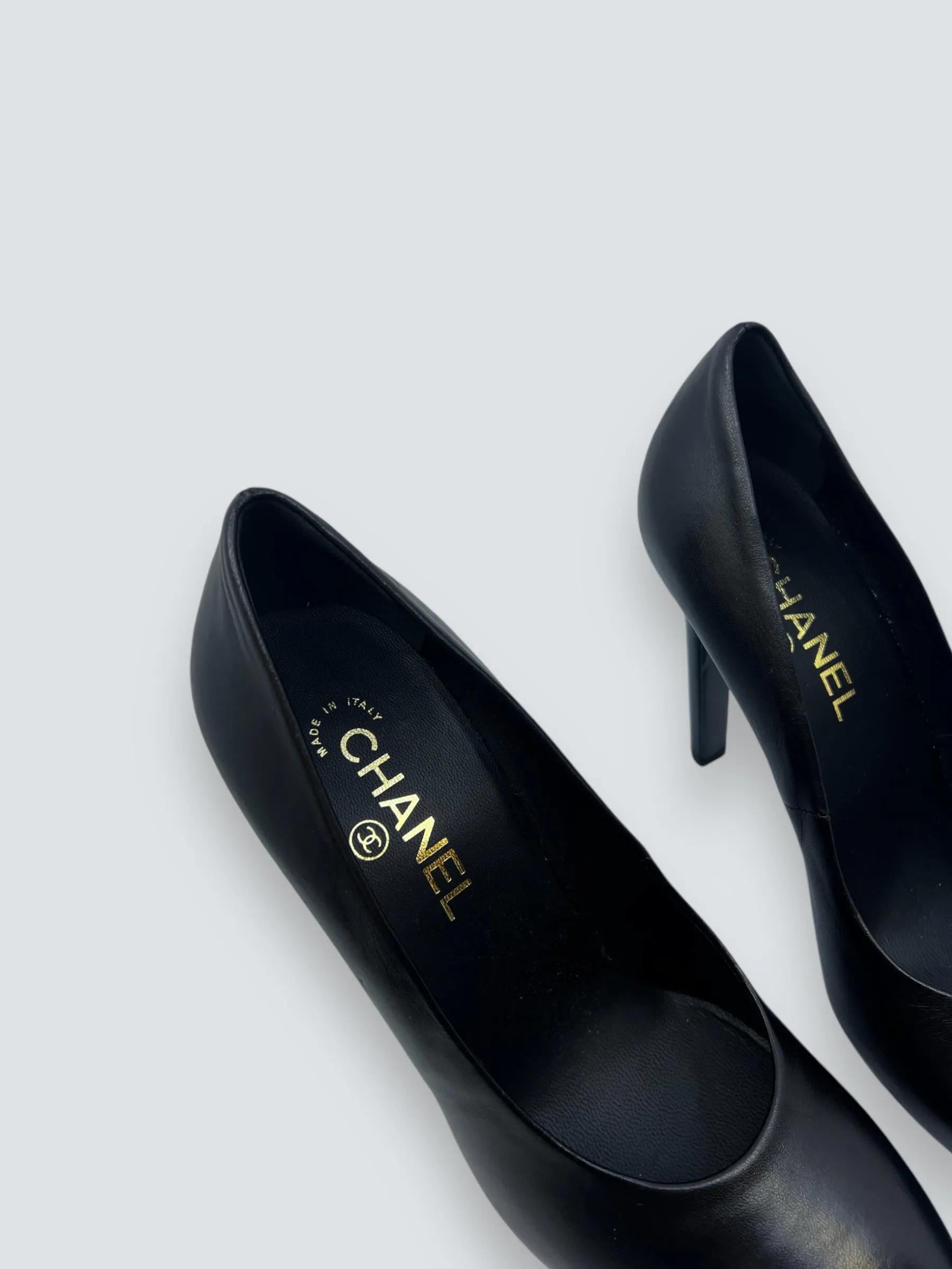 Chanel Size UK 6 Black Leather Heels