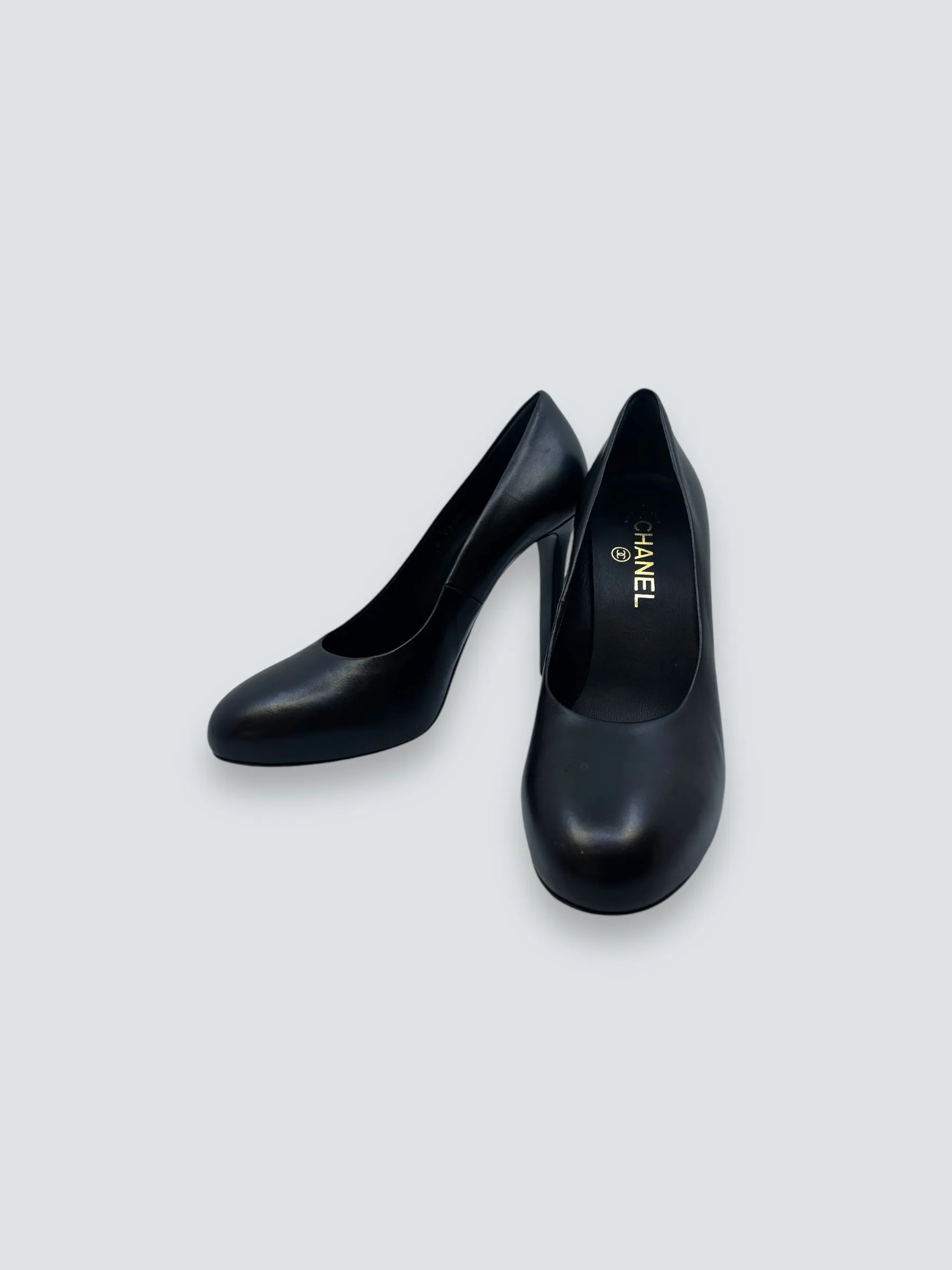 Chanel Size UK 6 Black Leather Heels
