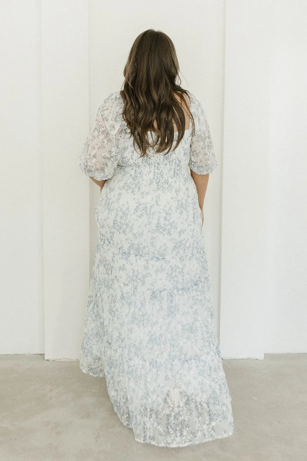 Daphne High Slit Eyelet Detail Maxi Dress in Blue and White Floral - Inclusive Sizing - Inclusive Sizing