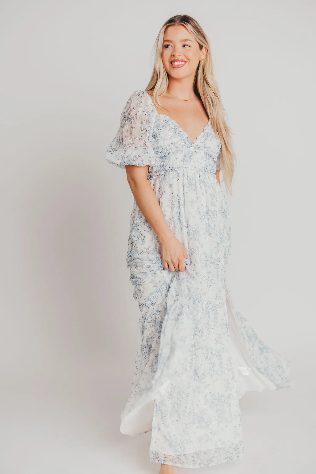 Daphne High Slit Eyelet Detail Maxi Dress in Blue and White Floral - Inclusive Sizing - Inclusive Sizing