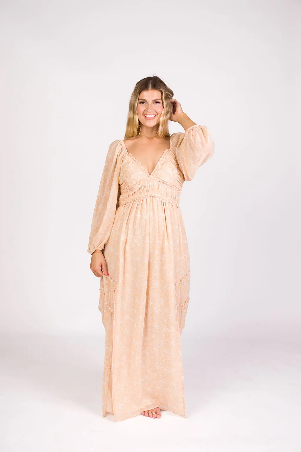 Daphne Long Sleeve Maxi Dress in Light Beige/White Floral - Bump Friendly & Inclusive Sizing (XS-3XL)