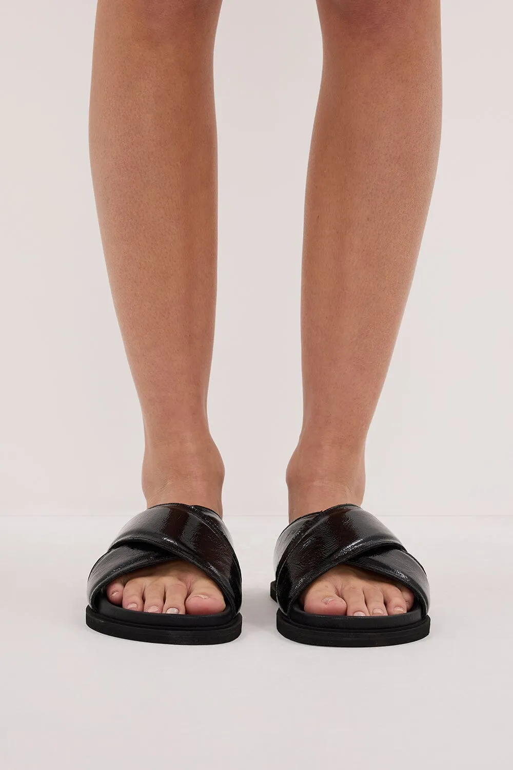 DOF STUDIOS BLACK ROSA SANDAL