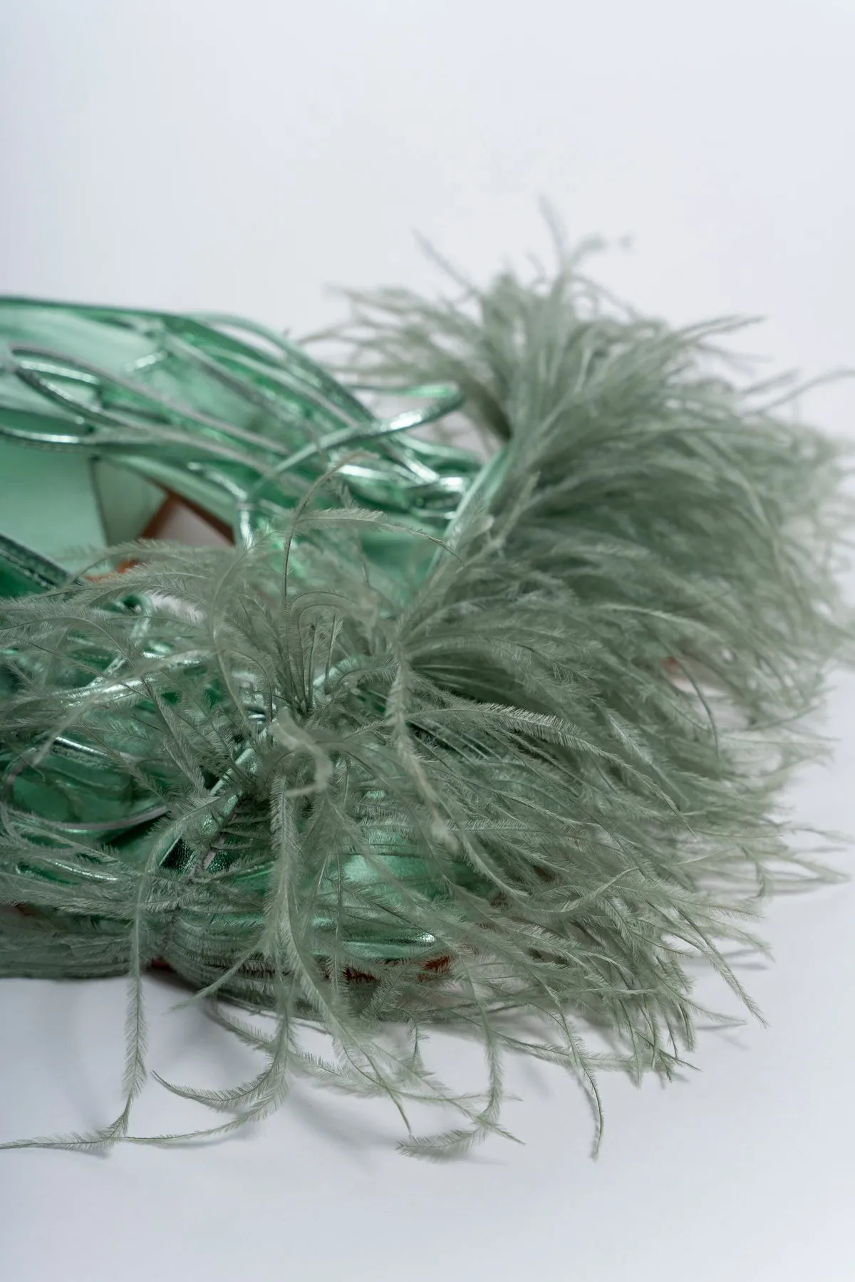 GREEN FEATHER STRAPPY SANDAL