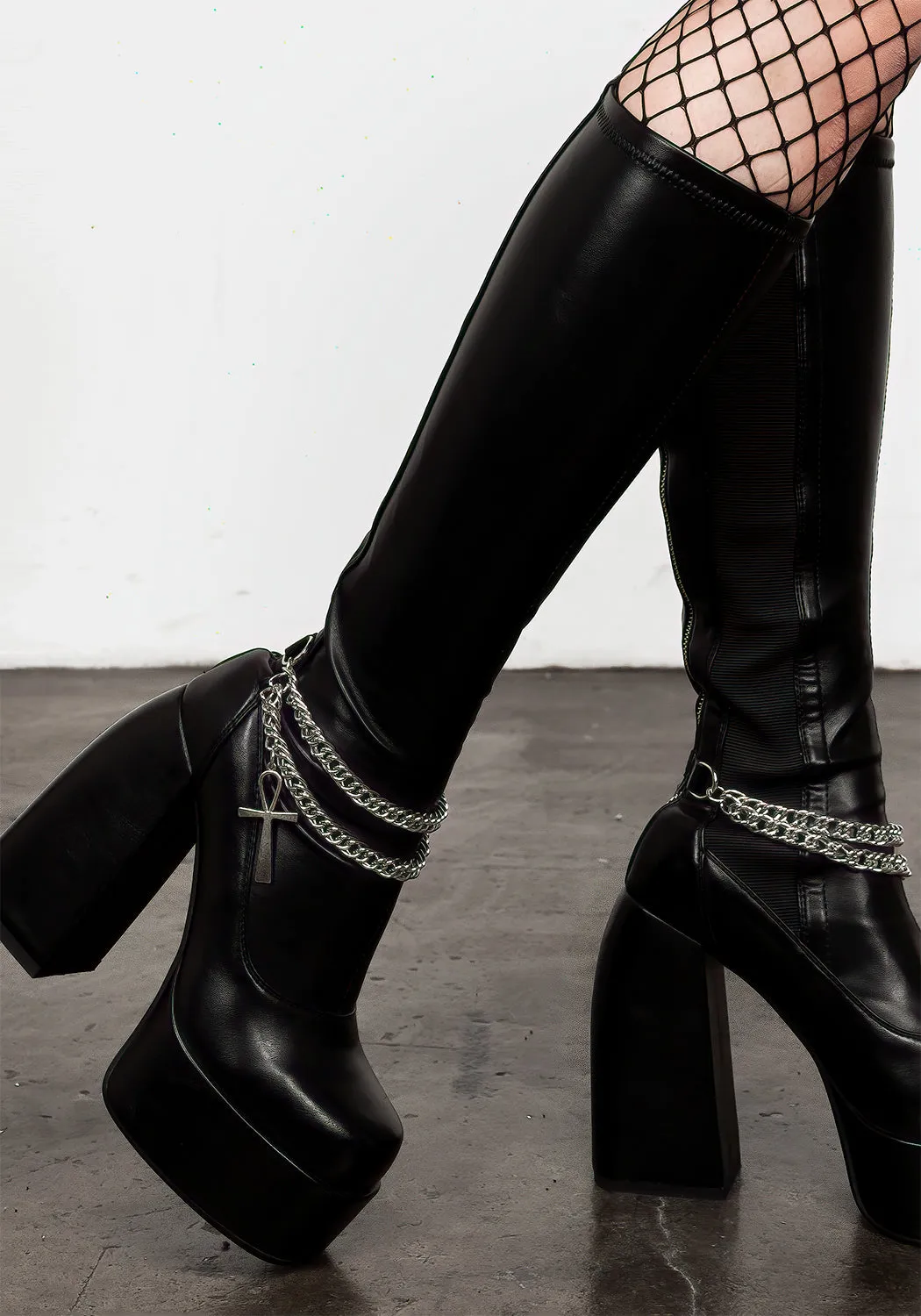 Nephthys Sock Boots