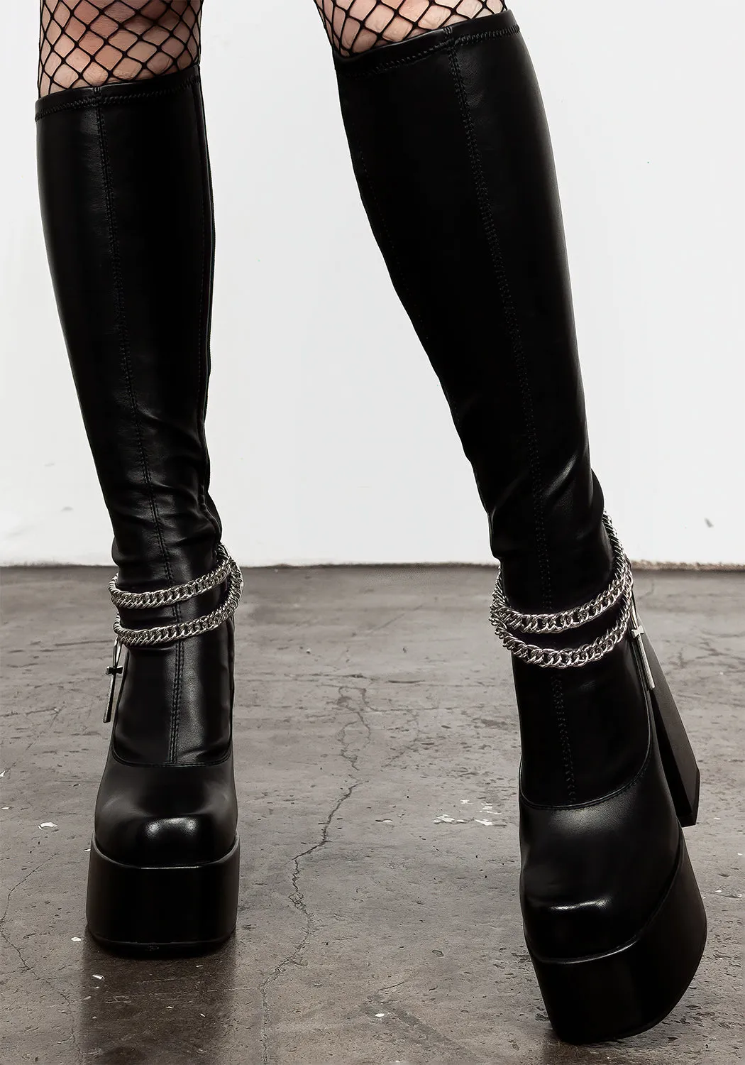 Nephthys Sock Boots