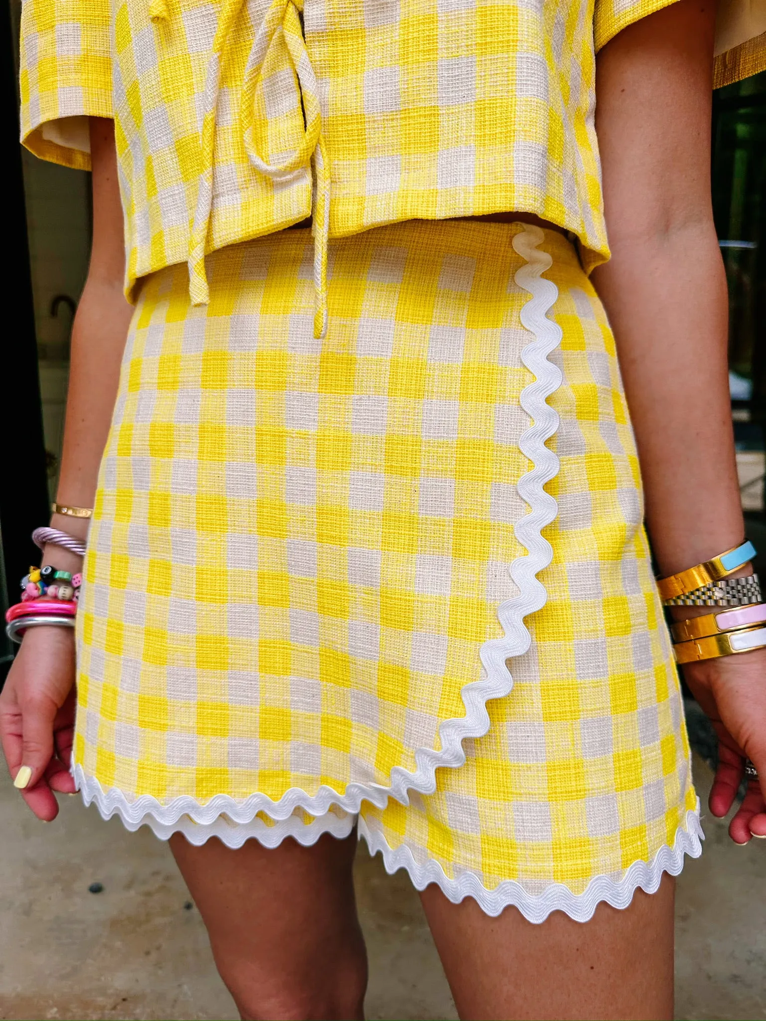 RAY OF SUNSHINE GINGHAM SKORT SET - YELLOW